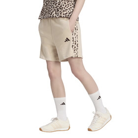 SHORT SEASONAL ESSENTIALS