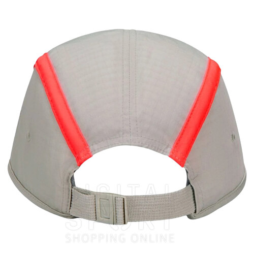 GORRA ENGLAND X PALACE