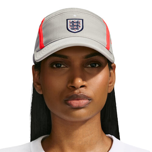 GORRA ENGLAND X PALACE