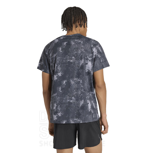 REMERA ADI365 ANIMAL PRINT