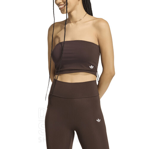 REMERA ESSENTIALS TOP