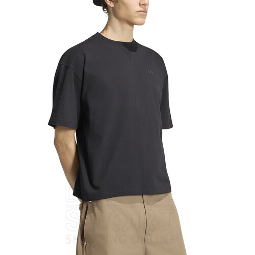 REMERA PREMIUM ESSENTIALS