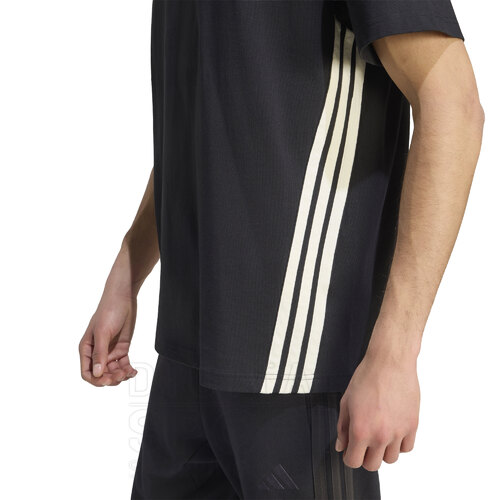 REMERA TRAINING ESSENTIALS