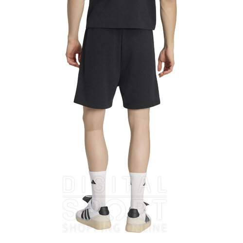 SHORT SEASONAL ESSENTIALS COLLEGIATE