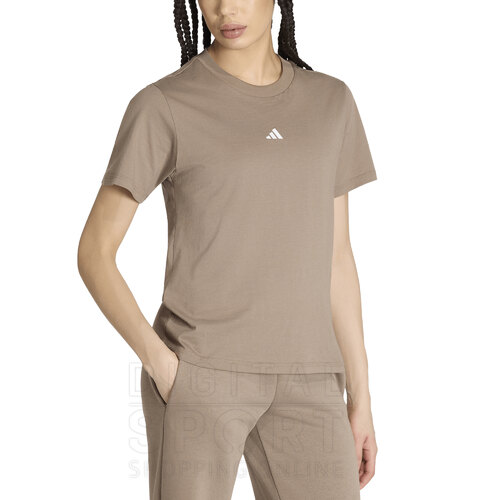 REMERA ESSENTIALS 3 TIRAS