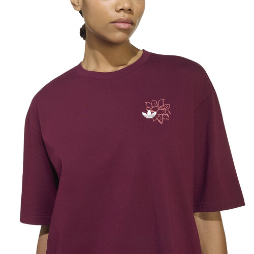 REMERA FLORAL GFX