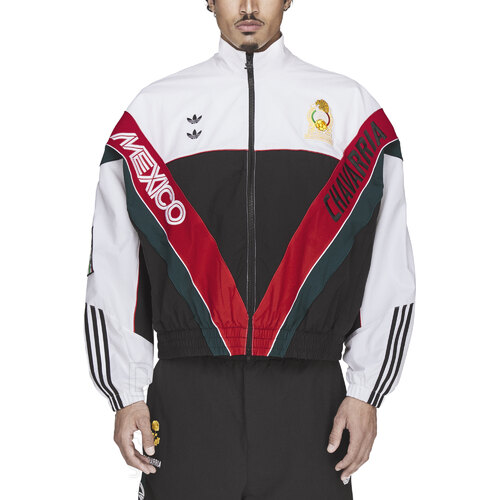CAMPERA CHAVARRIA