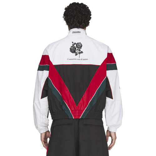 CAMPERA CHAVARRIA