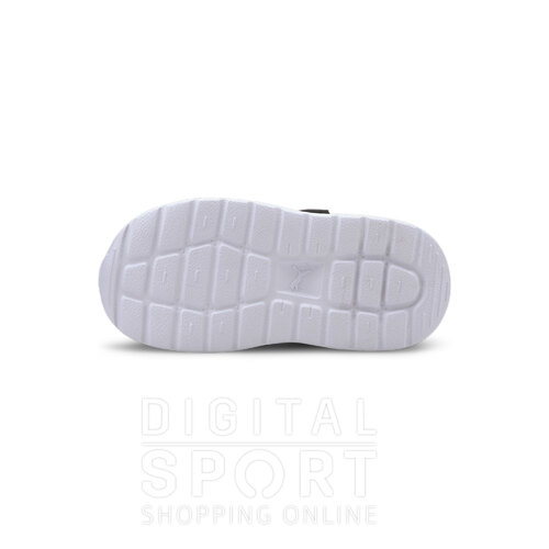ZAPATILLAS ANARUN LITE AC