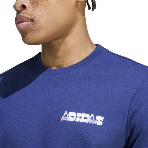 REMERA GRAPHIC NOVELTY CARDS