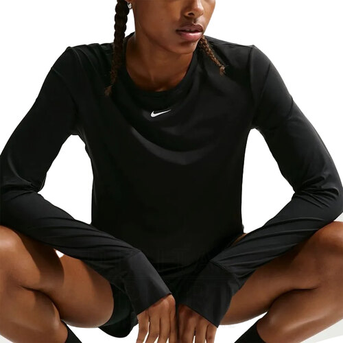 REMERA ONE CLASSIC