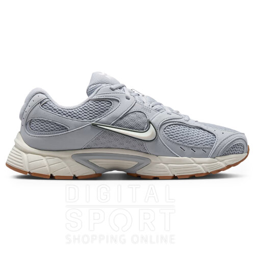 ZAPATILLAS NIKE V5 RNR SUEDE
