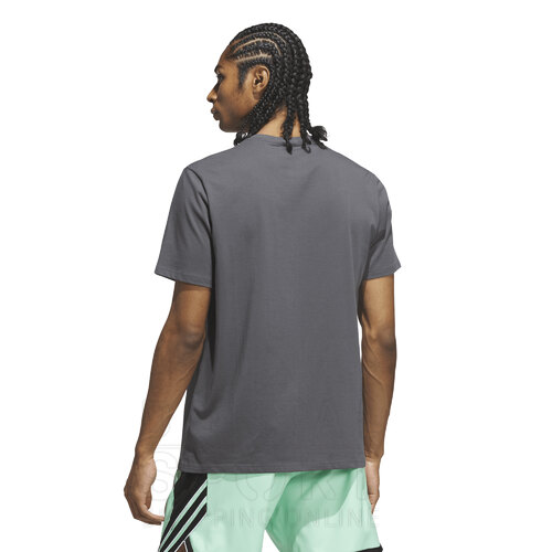 REMERA GRAPHIC BASKETBALL