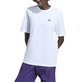 REMERA ESSENTIALS