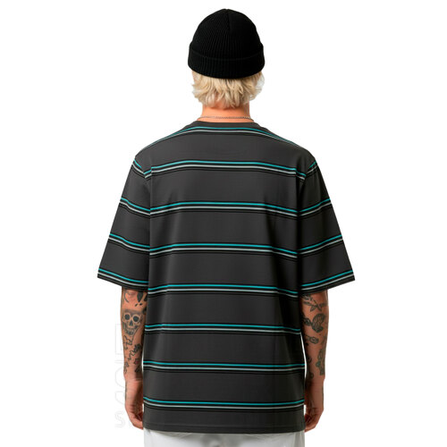 REMERA OVER NEARLY