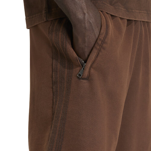 SHORT PREMIUM ESSENTIALS