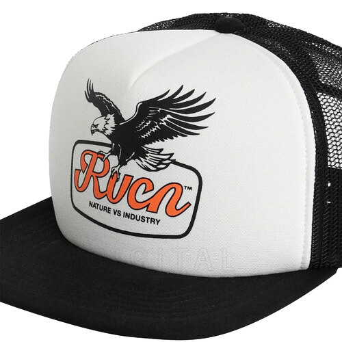 GORRA TKR ON WINGS