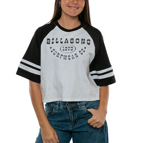 REMERA SURFING BOXY