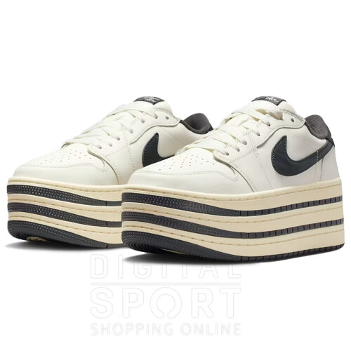 ZAPATILLAS WMNS AIR JORDAN 1 TRIPLE STACK