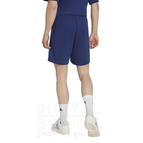 SHORT SEASONAL ESSENTIALS COLLEGIATE