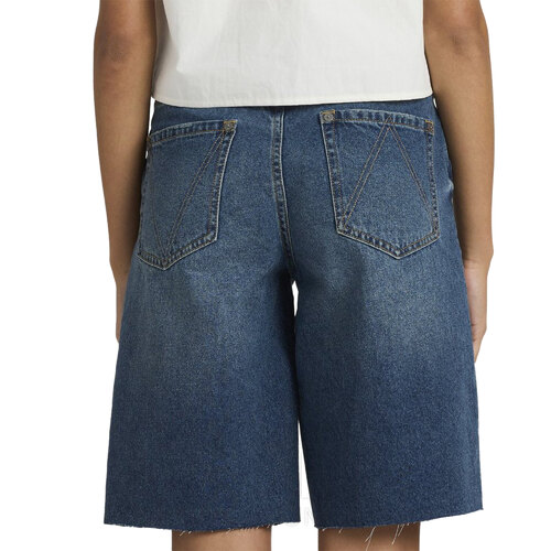 BERMUDA JEAN LONG BEACH