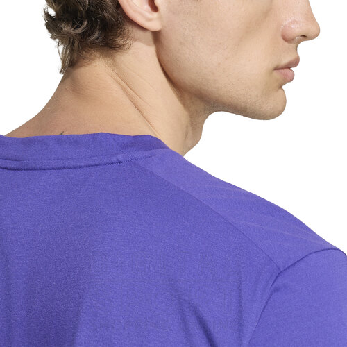 REMERAWORKOUT ESSENTIALS LOGO FEELREADY