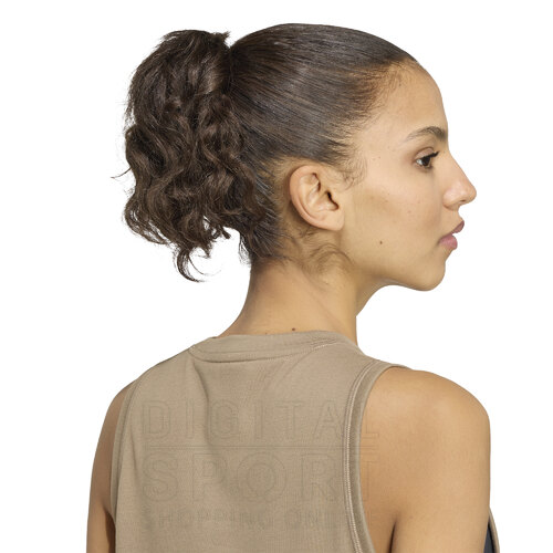 MUSCULOSA ESSENTIALS BOXY