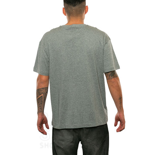 REMERA ESSENTIALS SMALL N°1