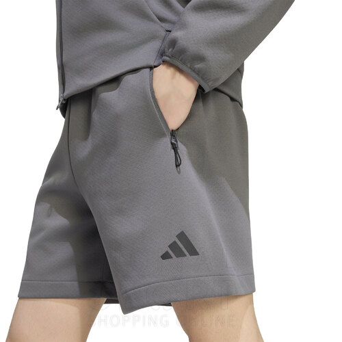 SHORT Z.N.E.