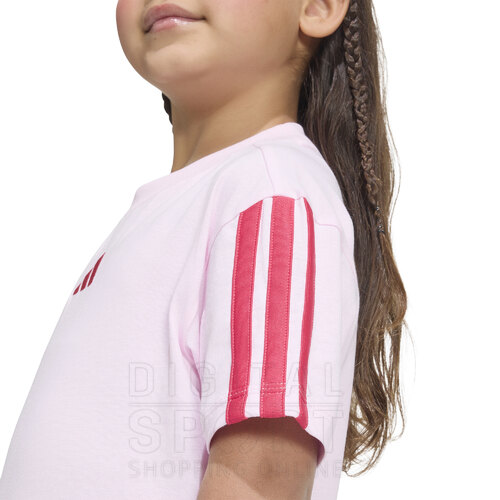 CONJUNTO REMERA Y SHORT ESSENTIALS