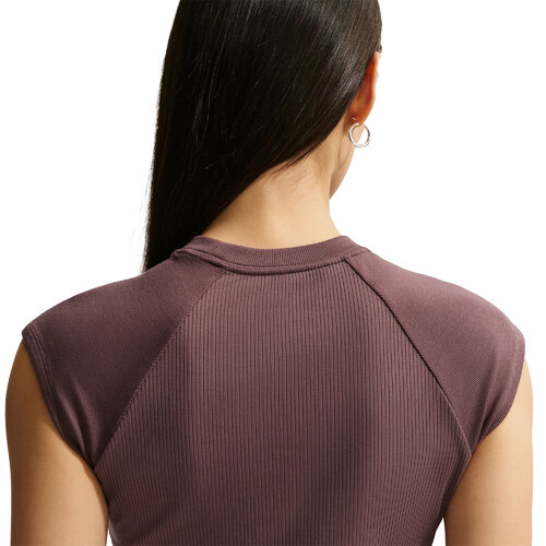 REMERA SPORTSWEAR CHILL KNIT