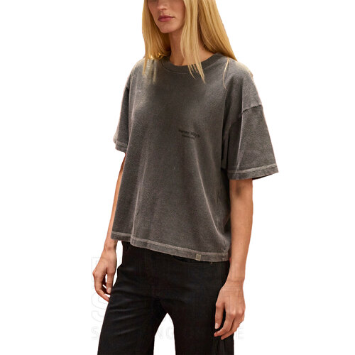 REMERA TRASHER STUDIOS