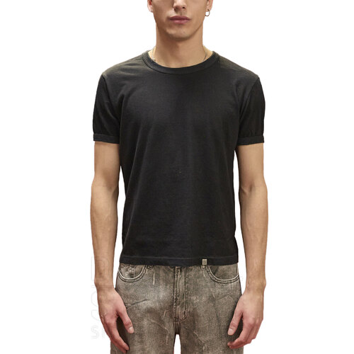 REMERA BRAD BASIC