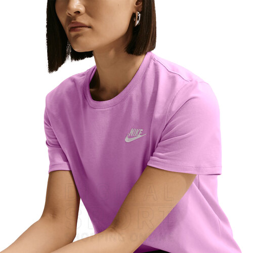 REMERA SPORTSWEAR CLUB ESSENTIALS