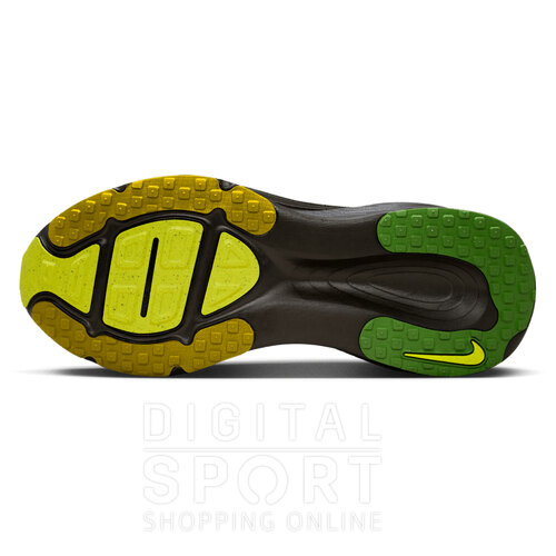 ZAPATILLAS VOMERO 18  SE