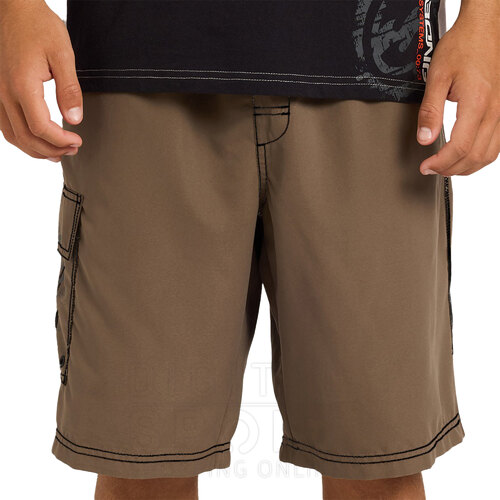BERMUDA THROW ON