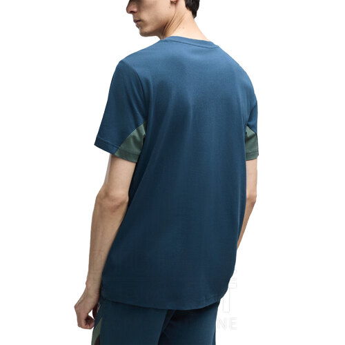 REMERA ESSENTIALS BLOCK
