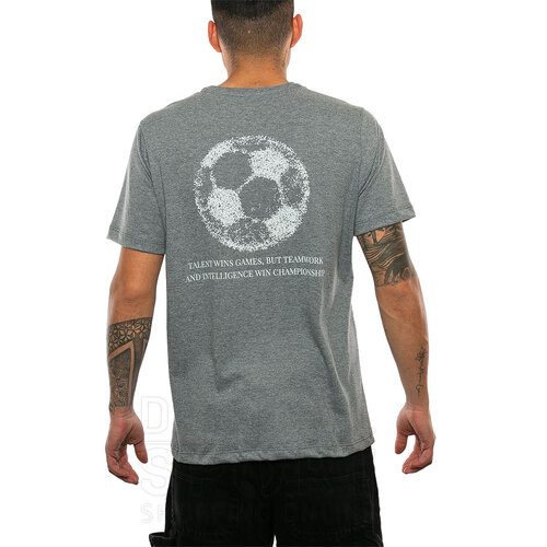 REMERA MACKAY