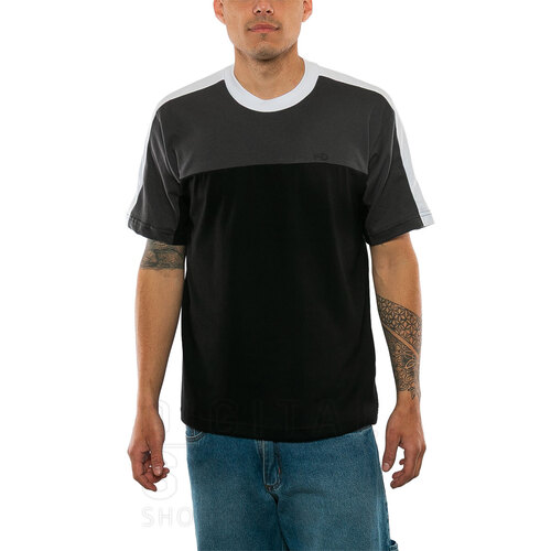 REMERA RINGER