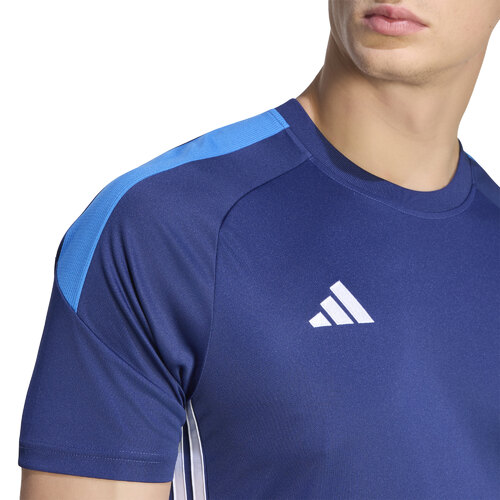 REMERA TIRO 26 ESSENTIALS