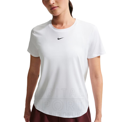 REMERA ONE CLASSIC