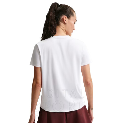 REMERA ONE CLASSIC