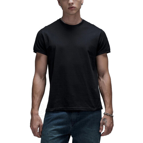 REMERA SLIM FIT