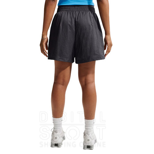 SHORT SPORTSWEAR