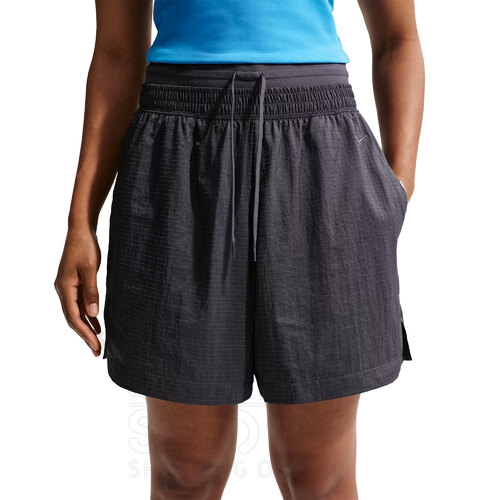 SHORT SPORTSWEAR