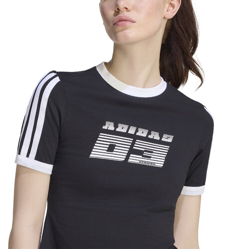REMERA SEASONAL ESSENTIALS RACING