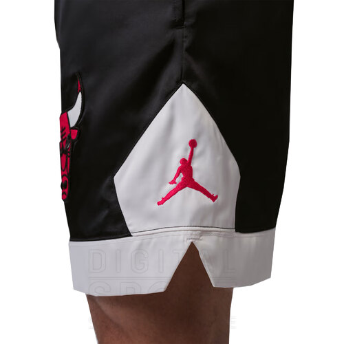 SHORT JORDAN FLIGHT CHICAGO BULLS