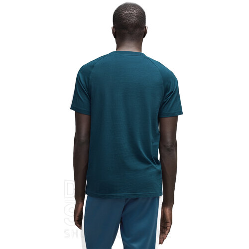 REMERA T7