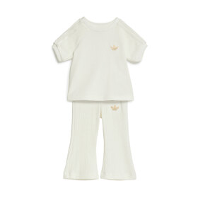 CONJUNTO REMERA Y PANTALON