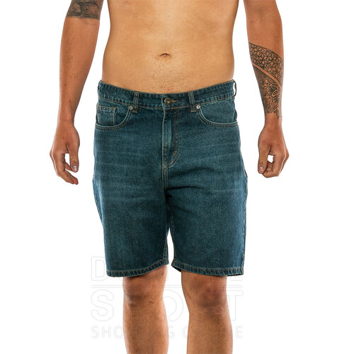 BERMUDA STRAIGHT CHALKY